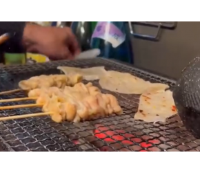 探访日本小吃摊：品尝地道美食，感受浓浓风情