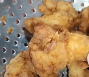 炸鸡有哪些秘密揭秘传递正能量食品安全