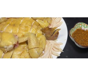 广东正宗白切鸡做法 教程详细 大家一看就会 皮脆肉嫩好吃到爆