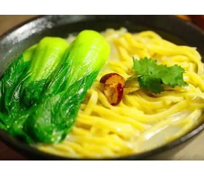 【微体兔菜谱】鱼汤小刀面