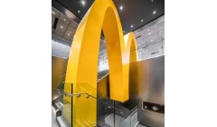 麦当劳食品安全文化：全面治理与数字赋能
