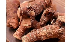 炖牛肉必备秘诀，放对食材牛肉鲜嫩无比！